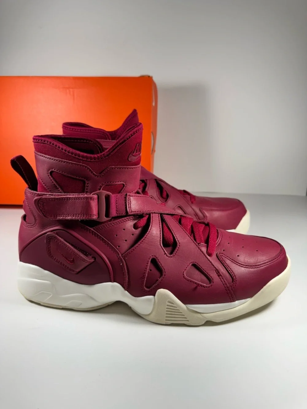 Sold Nike Air Unlimited Noble Red Sail David Robinson Men's 11.5 Rare Sneakers